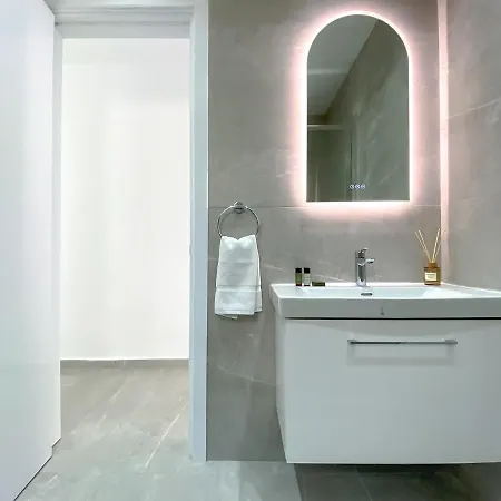 Limnaria 121 Luxury Ivy Flat Paphos
